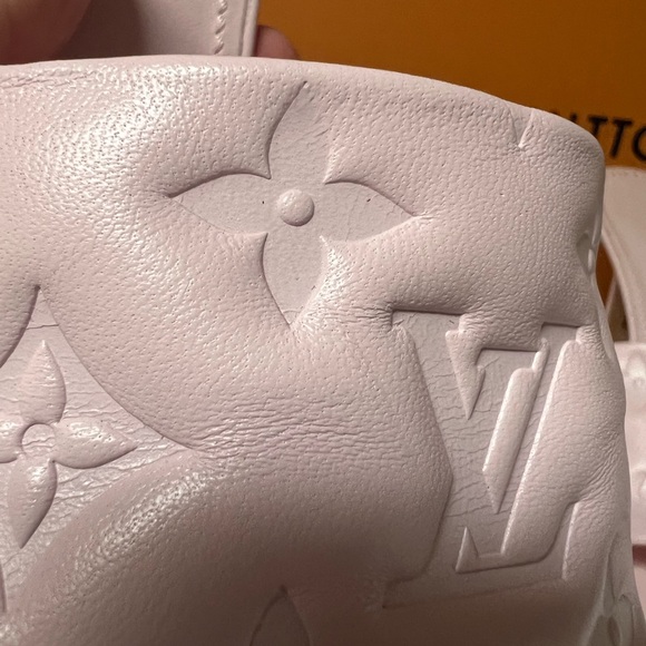 Louis Vuitton Lambskin Embossed Monogram Revival Sandals Pink Sz 38 / 8 - Picture 8 of 16